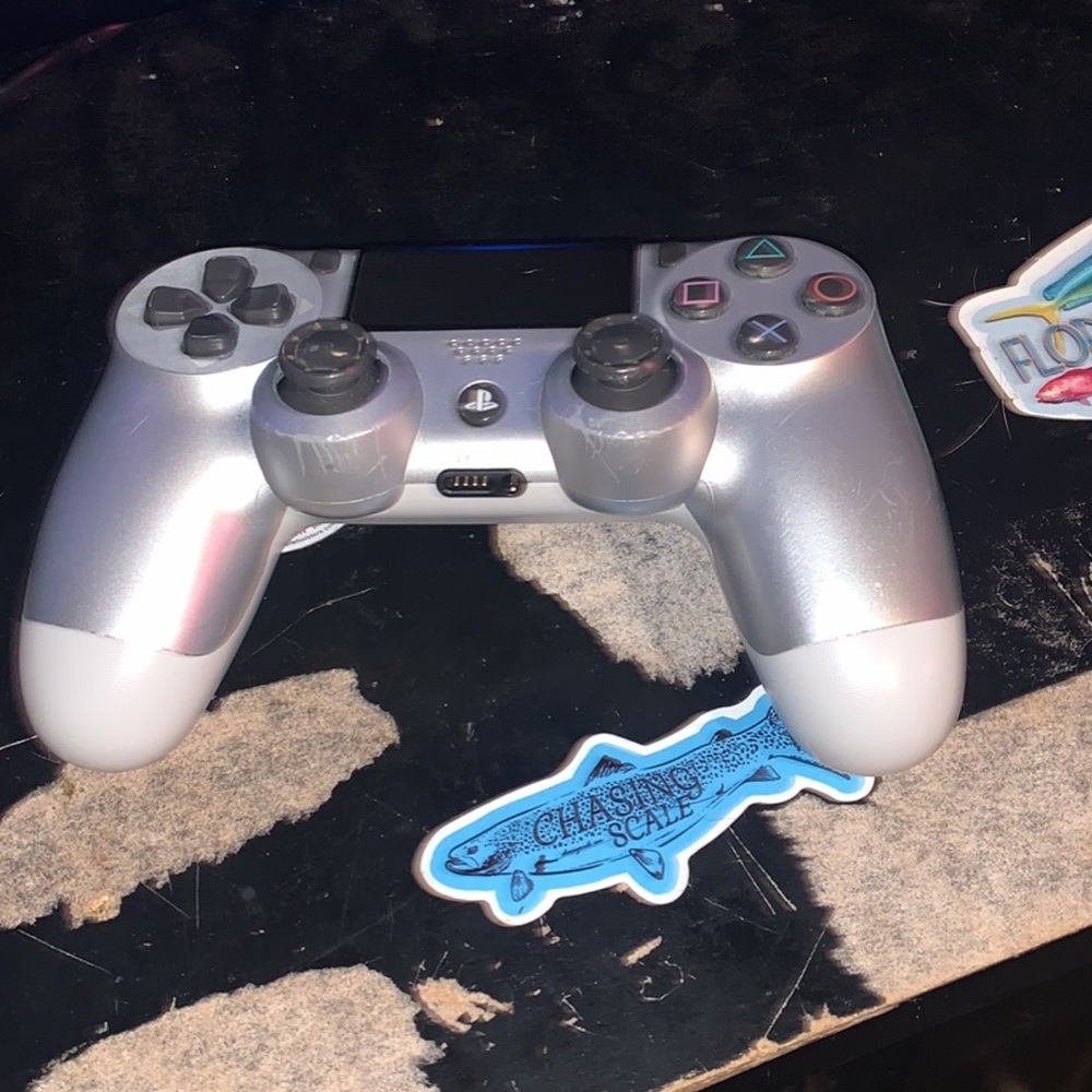 Ps4 - Picture 2 of 4